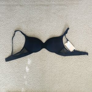 NWT Lively Wireless Black Bra